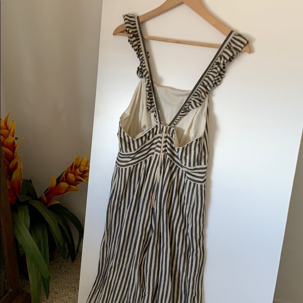 Charlotte Russe Jumper - Picture 2 of 7